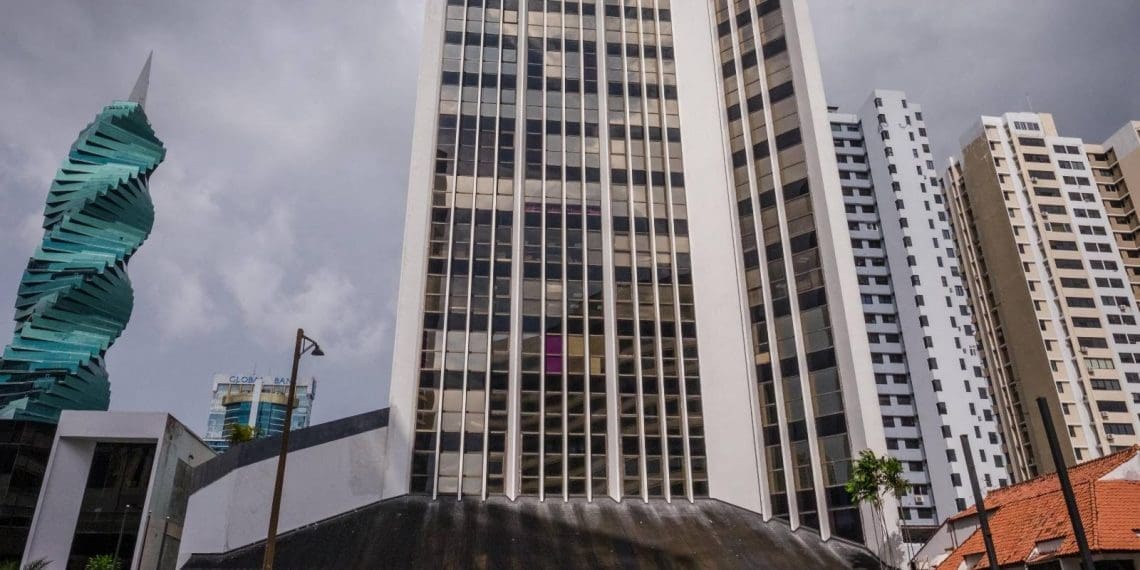 PANAMA_Alcogal_Edificio-Edit