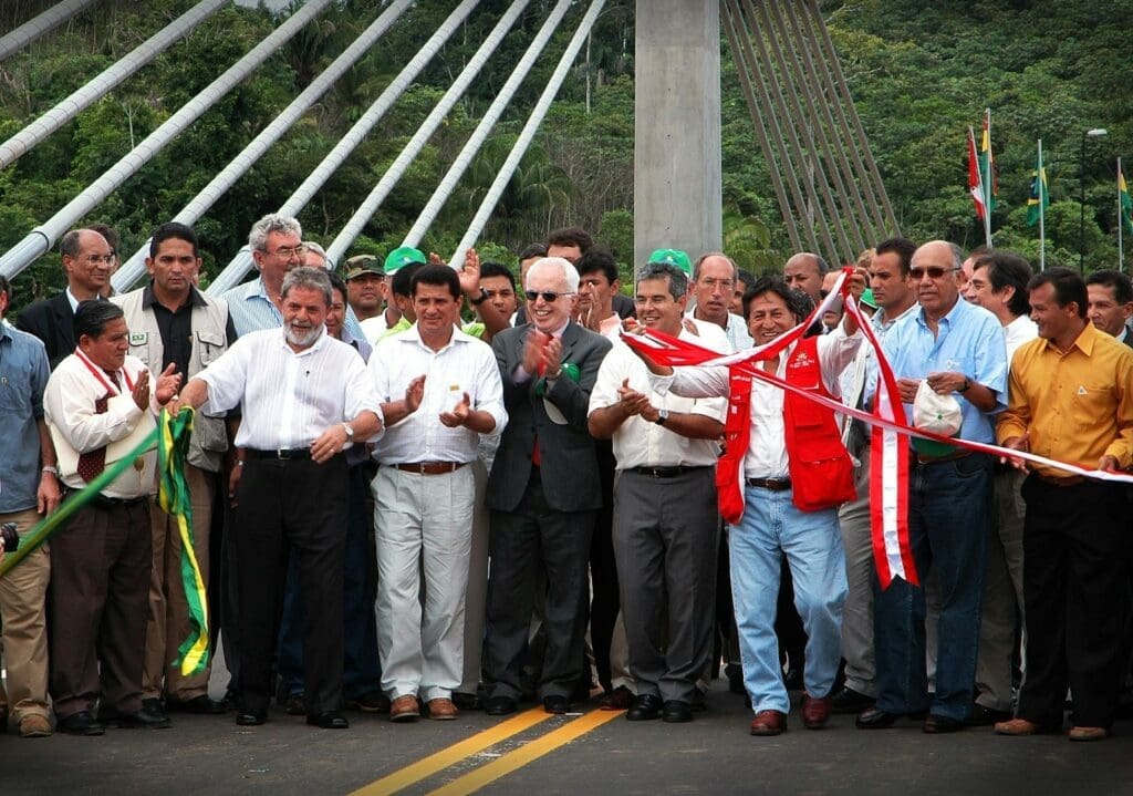 Inauguración de la Carretera Interoceánica Sur, hecha por Odebrecht en Perú.